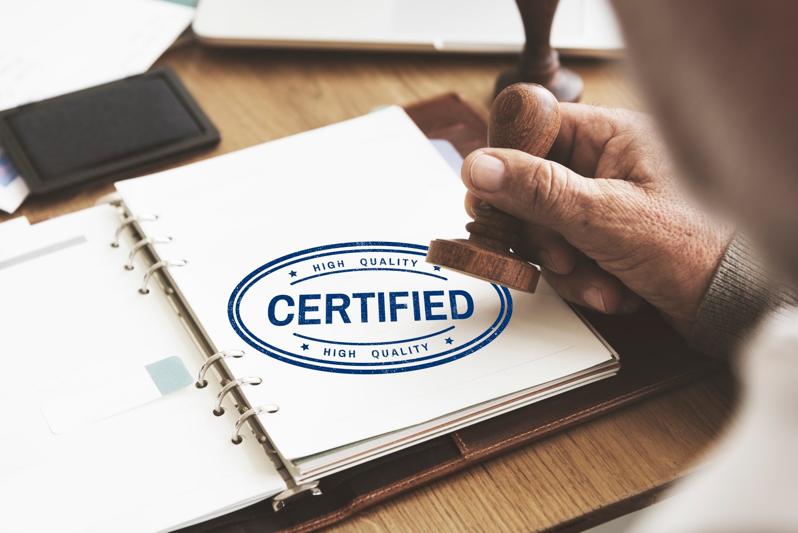 Operator competency assessment by UNIQUO